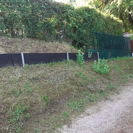 Le Savart Feriehus Charteves